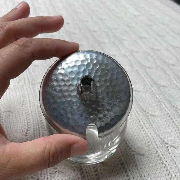 Vintage MCM Hammered Aluminum And Glass Jelly Jar With Lid with flowering knob - Picture 3 of 8